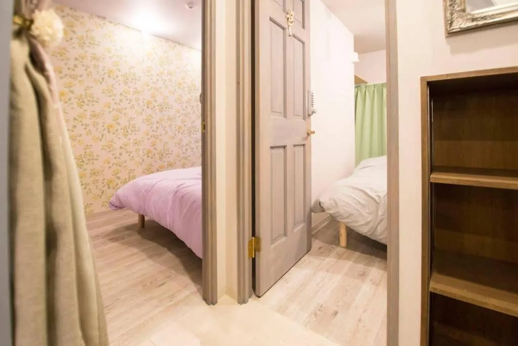 Azegami 2F Apartment Tokyo